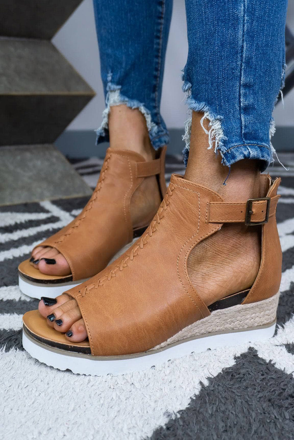 PU Cutout Buckle Strap Platform Sandals