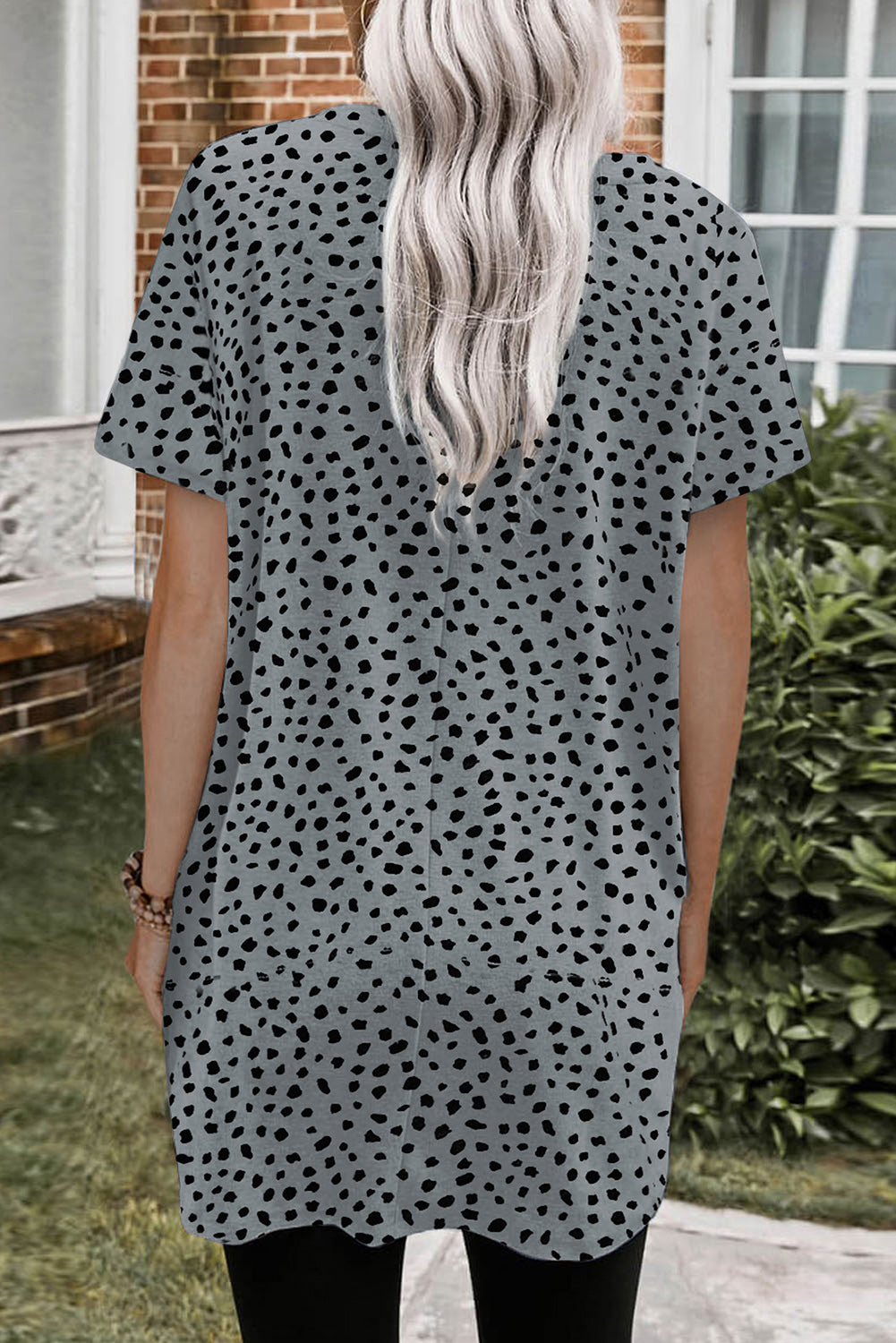 Leopard Print Side Pockets Tunic Top