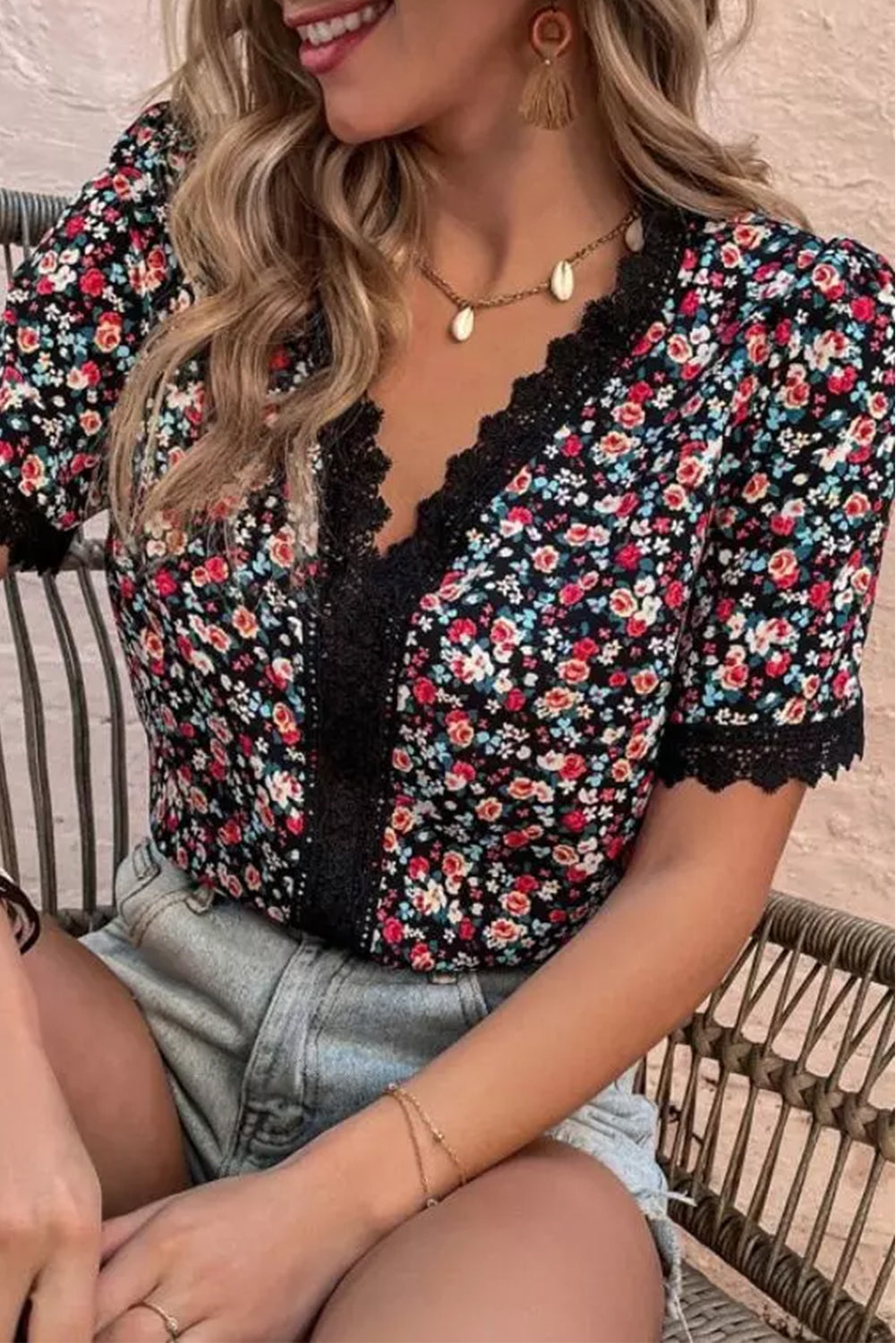 Multicolor Ditsy Floral Lace Trim Casual Blouse