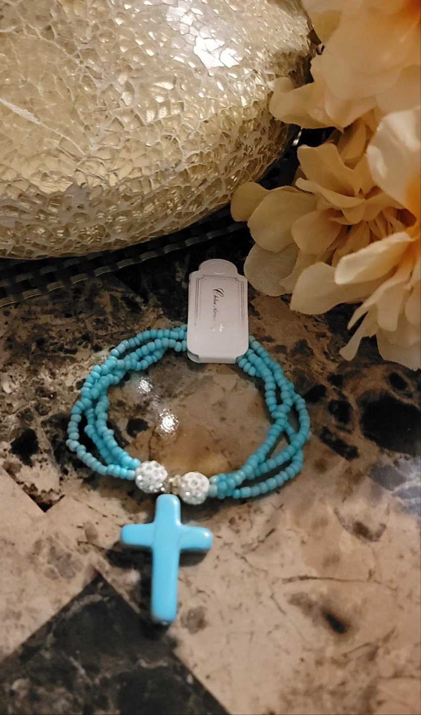 Lily Turqouise Cross bracelet